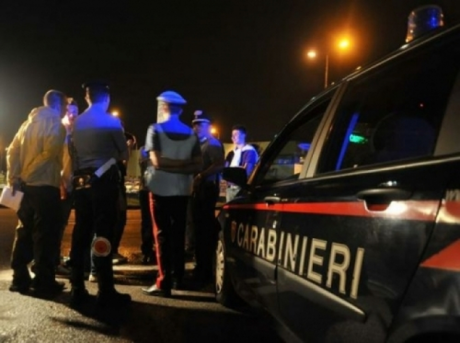 Carabinieri notte.jpg