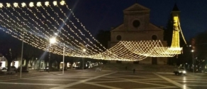 Avezzano-Natale-Luminarie-3-1024x768.jpg