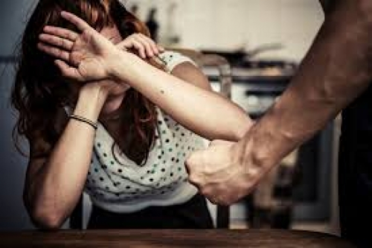 VIOLENZA.jpg