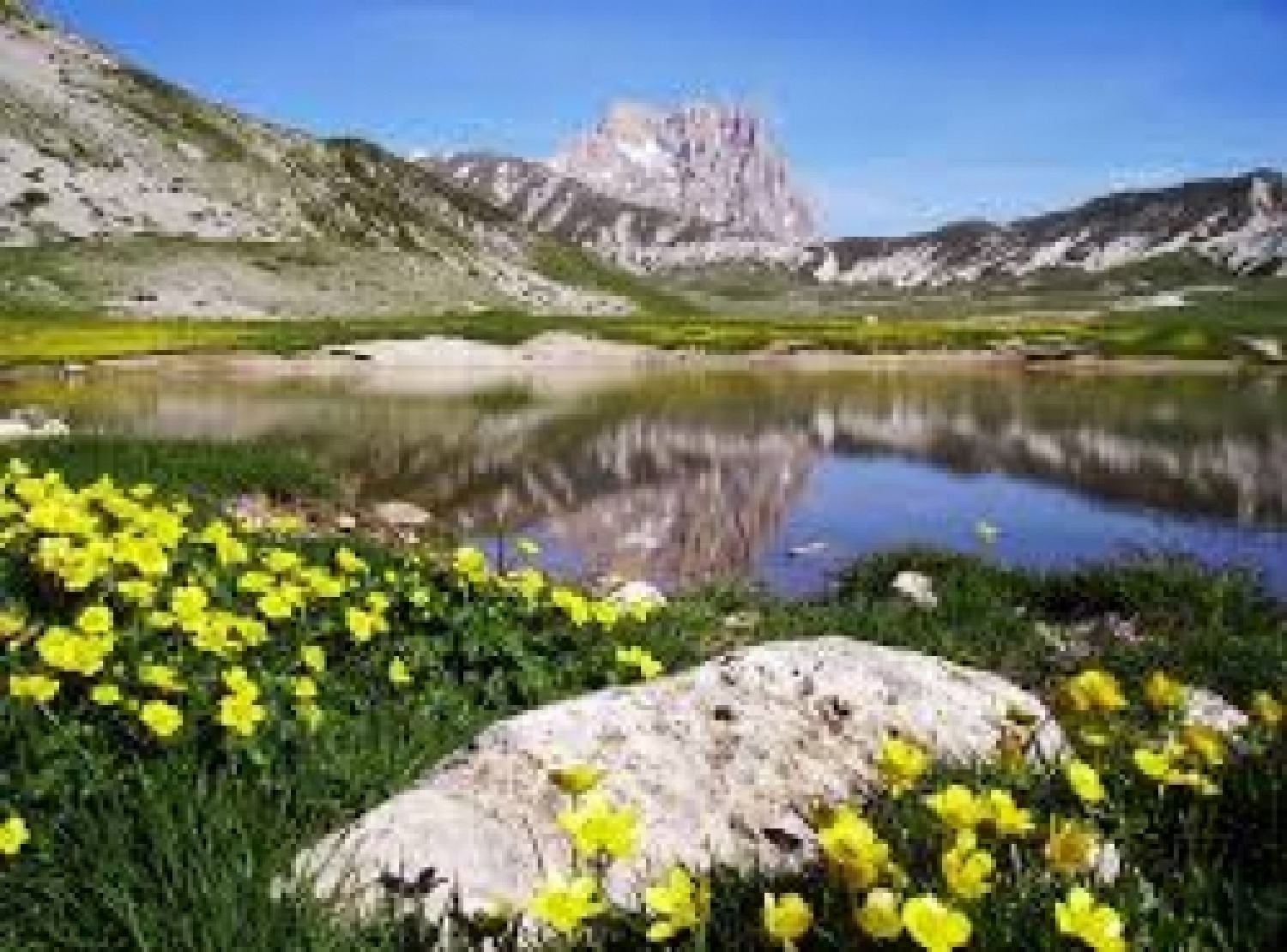 paesaggio abruzzo.jpg