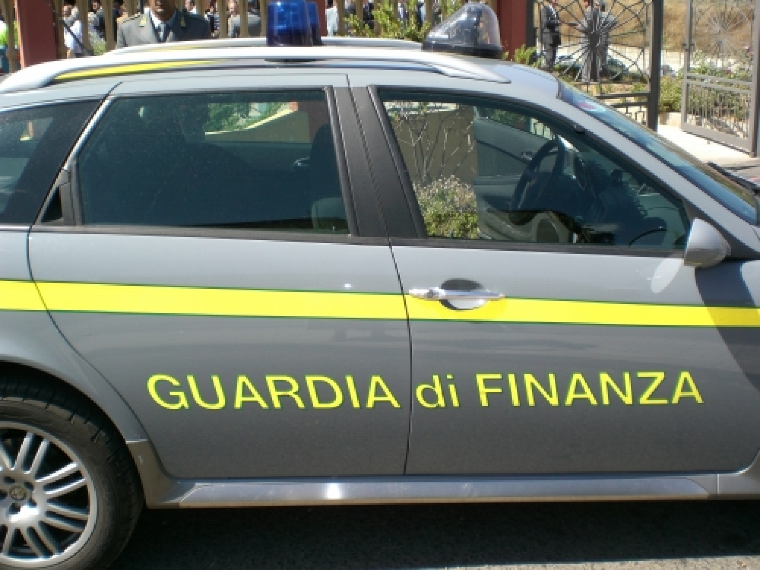 Guardia di finanza.jpg