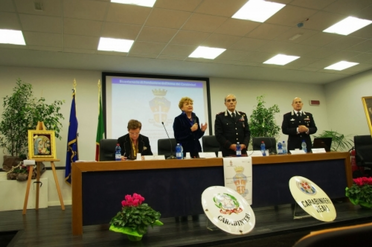 Un momento della conferenza di presentazione del concorso artistico-707018.JPG