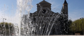 Fontana piazza Risorgimento.JPG