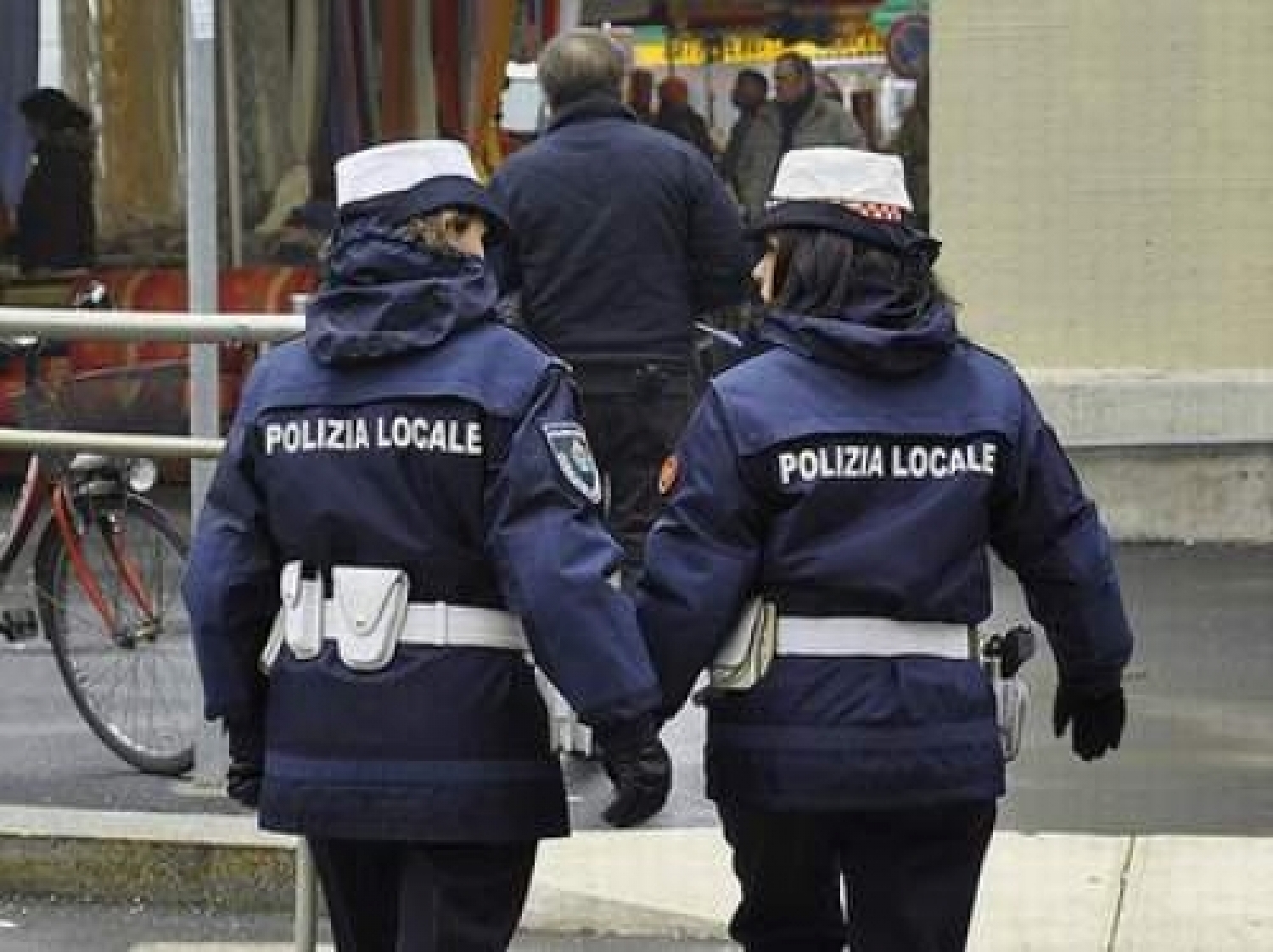 polizia locale.jpeg