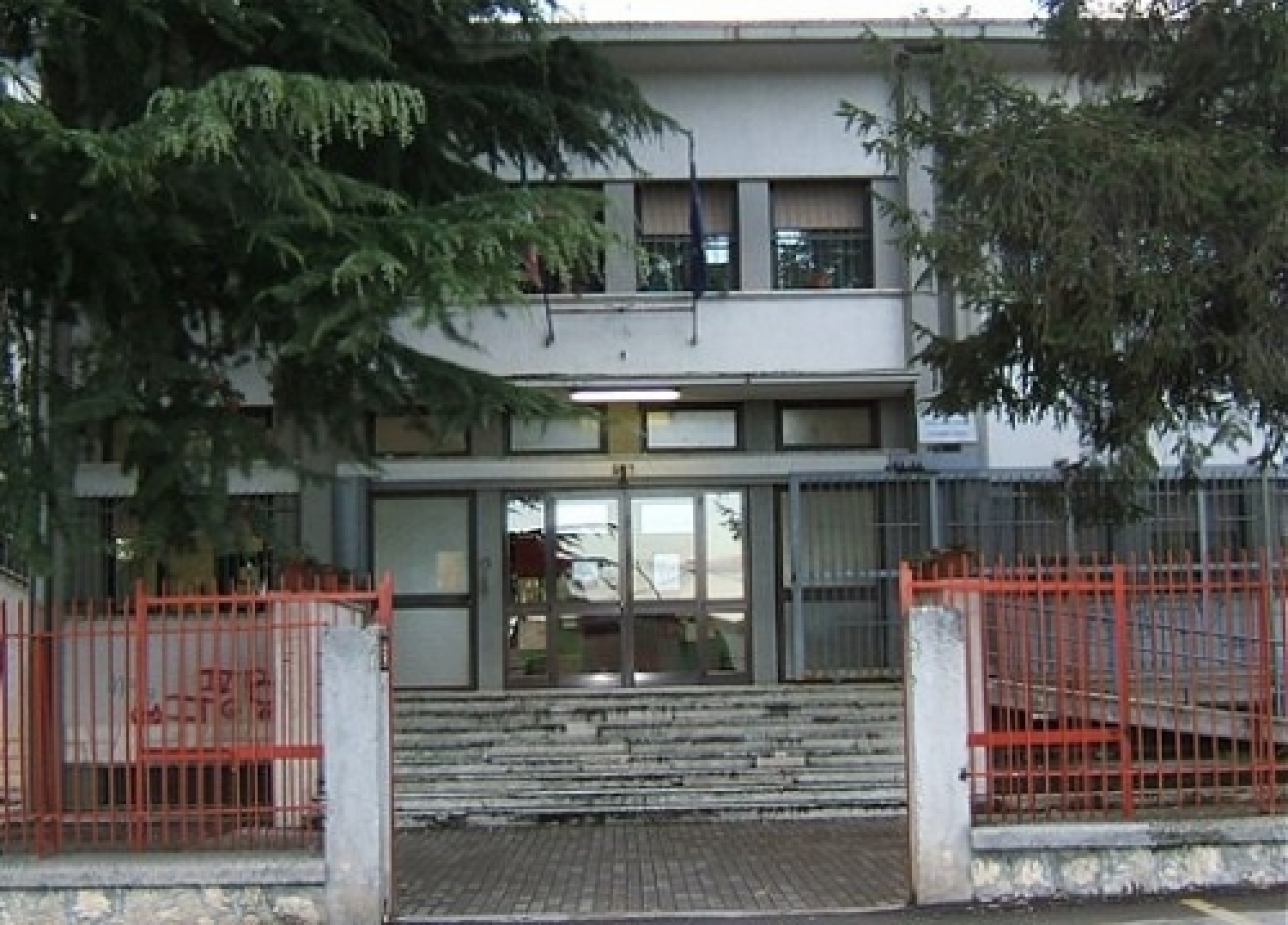 Scuola Vivenza.jpg