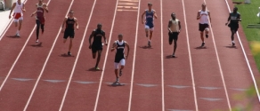 1024px-400m_CIF_San_Diego_Championship_2007.jpg