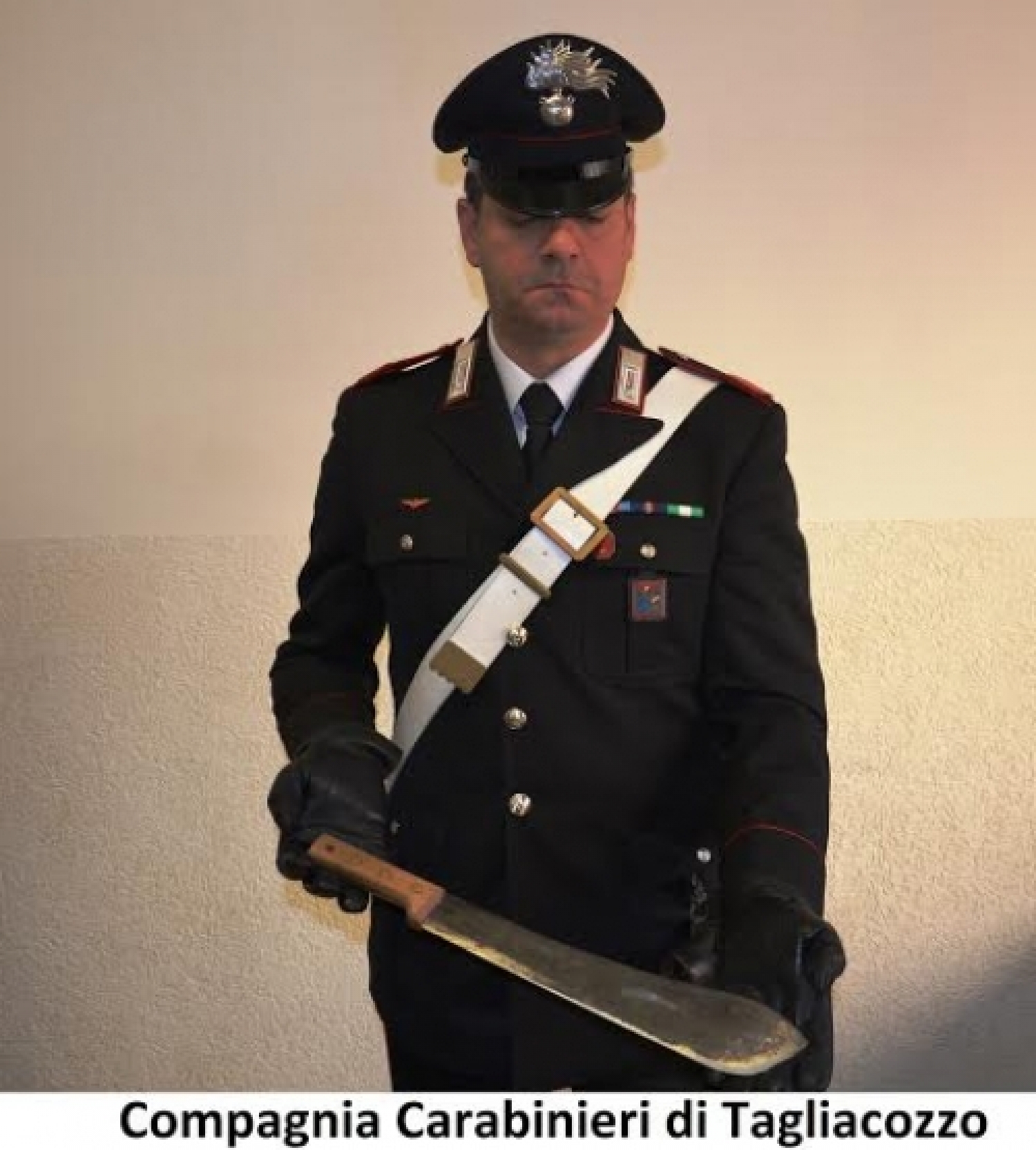 carabinieri carsoli.jpg