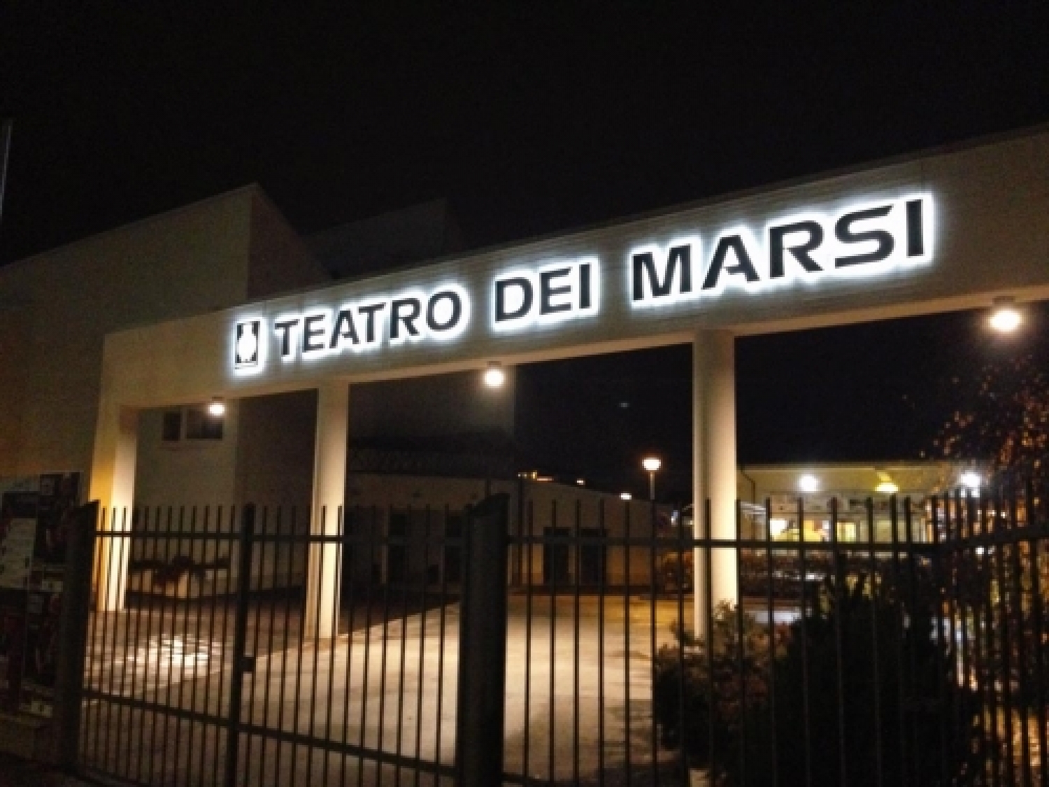 teatro-dei-marsi.jpg